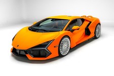 2024 Lamborghini Revuelto 