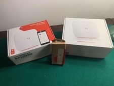 2 x Vodafone Station Revolution (Modem router Wi-fi) + Internet Key