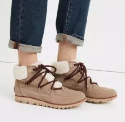 sorel harlow lace cozy snow boot