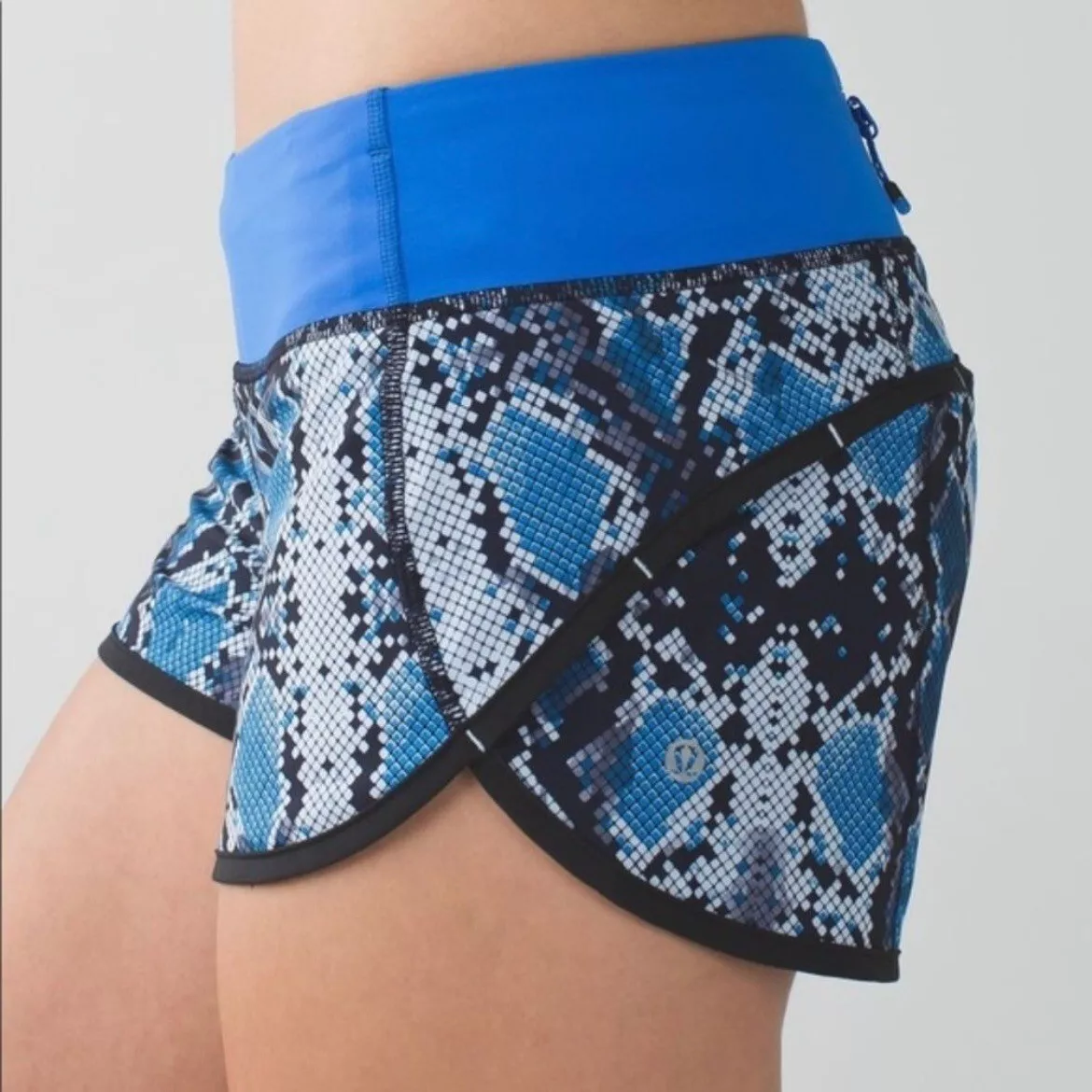 Blue snakeskin best sale shorts