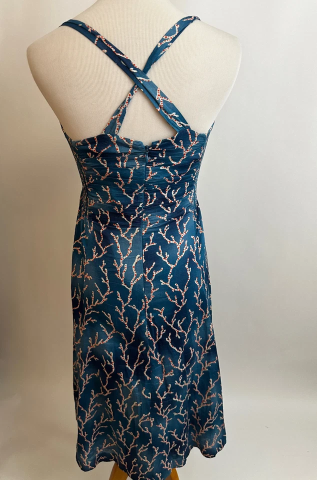 Vestido HD in Paris Anthropologie Azul Estampado Coral US 4 Foto 3 de 4