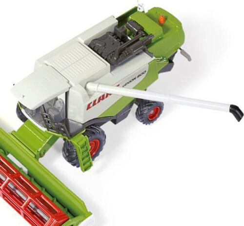 Claas Lexion 600 Combine Harvester Green and Gray 1/50 Diecast Model by Siku - Picture 2 of 4