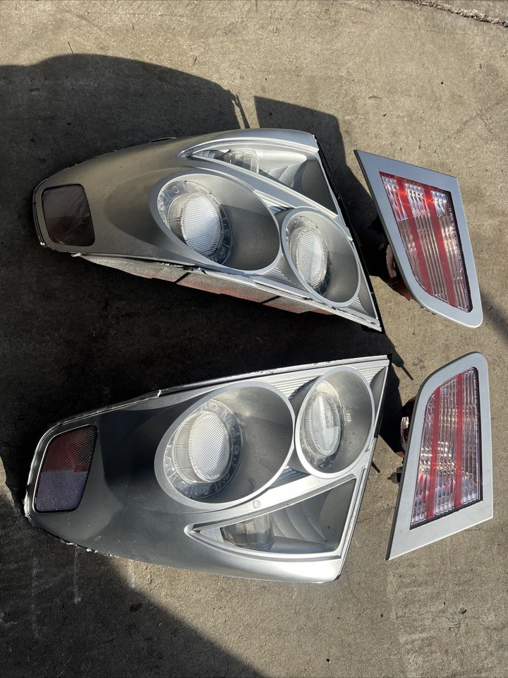 Conjunto de luces traseras LED LH RH usadas genuinas OEM bonitas Infiniti G35 2003-2006 sedán Foto 2 de 4
