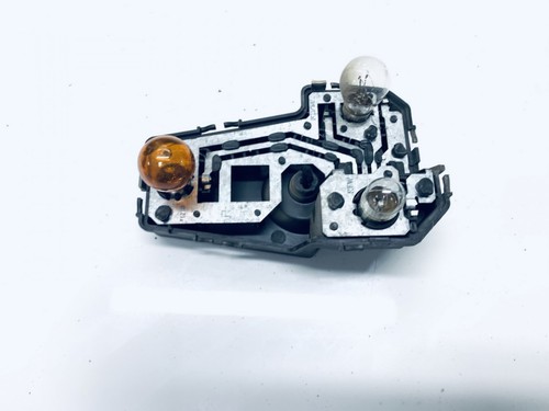 95vw13n004ea Lampenträger Rücklicht Rückleuchte innen Heckklap DE1256110-13
