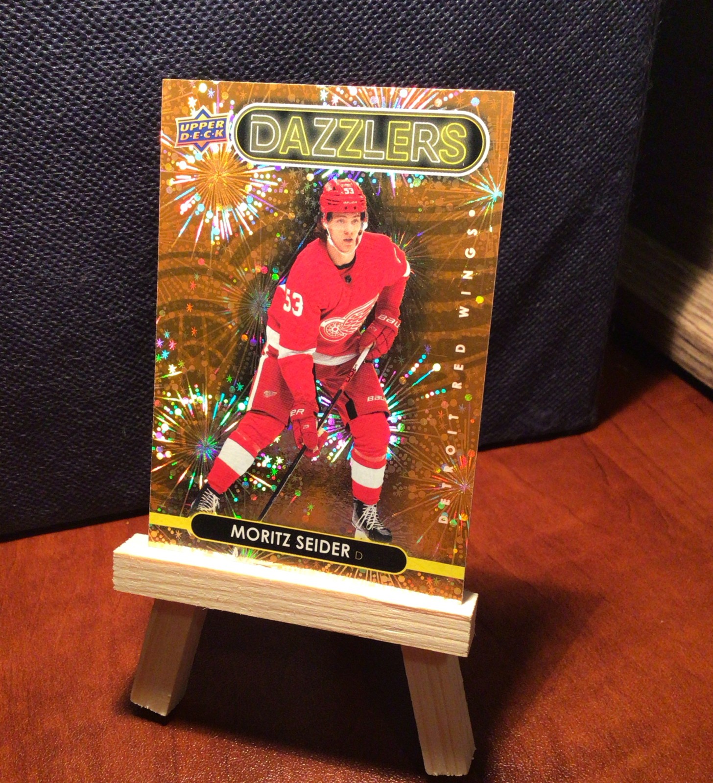 2021-22 Upper Deck Series 2 - Dazzlers Moritz Seider #DZ-67 Orange (RC)
