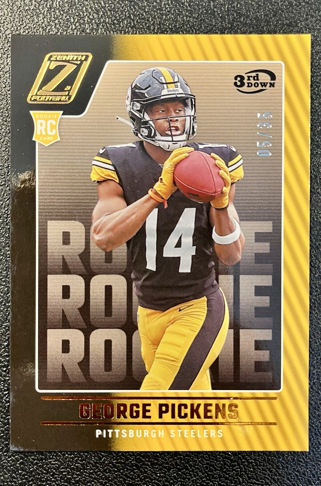 2022 Panini Zenith 3rd Down /35 George Pickens #123 Rookie RC NFL Steelers