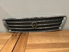 Front Grille For Toyota Chaser JZX100 GX100 1996-2001