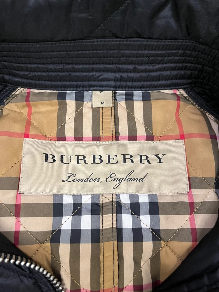 正品 BURBERRY BRIT Baughton 绗缝黑色女式外套夹克,尺寸 M — 第 4/4 张图片
