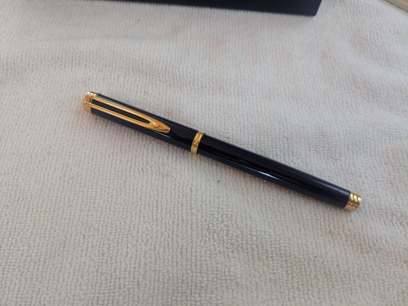 Waterman Gentleman Fountain Pen Blue Lacquer & Gold 18K Gold Fine Pt In Box
