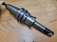 TECNARA BORING HEAD Z MAC 25 W/ BT40 SHANK 25 - 32 MM