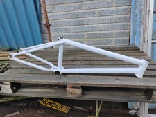 Subrosa Griffin BMX Frame 20.75 - White | 100% 4130 Cromo