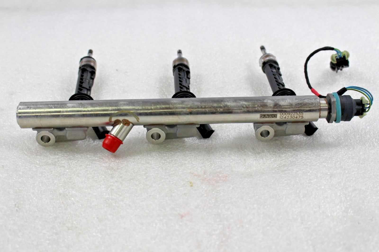 Ferrari 296 GTB, RH, Right, Fuel Rail With Injectors, Used, P/N 953325