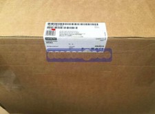 1PIECE NEW SIEMENS TOUCH SCREEN 6AV2 124-1MC01-0AX0 6AV2124-1MC01-0AX0