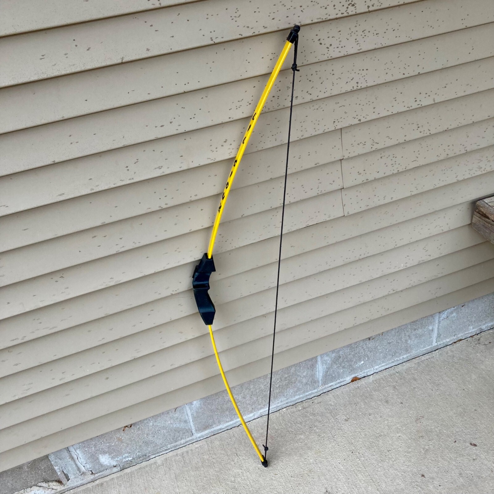 Lil Sioux Fiberglass Bow Yellow Youth 48" eBay