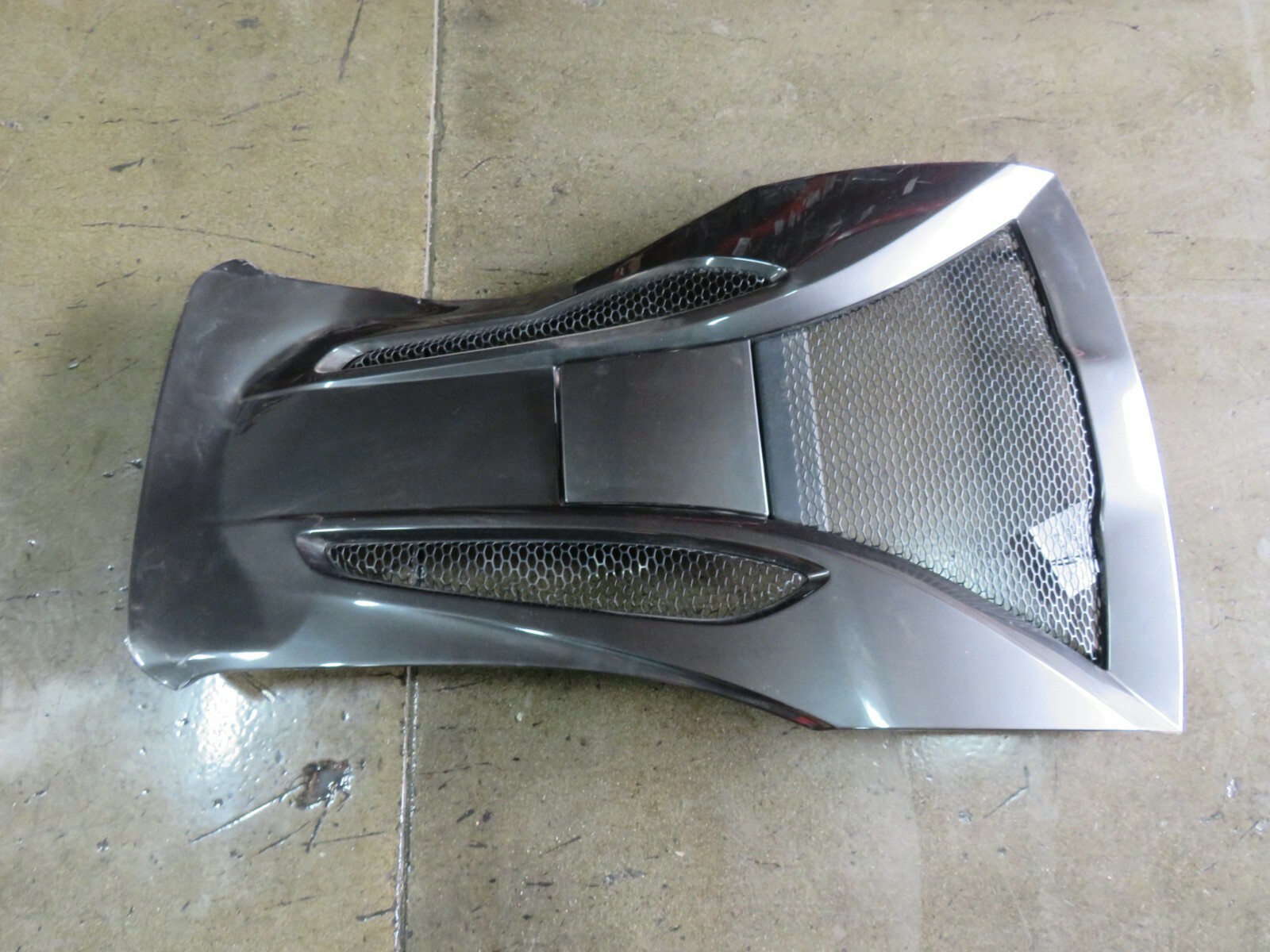 McLaren 570S, Rear Decklid, Used, Damaged