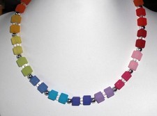 Würfelkette Collier Acryl Würfel Matt Regenbogen Farben Glas Perlen Karabiner