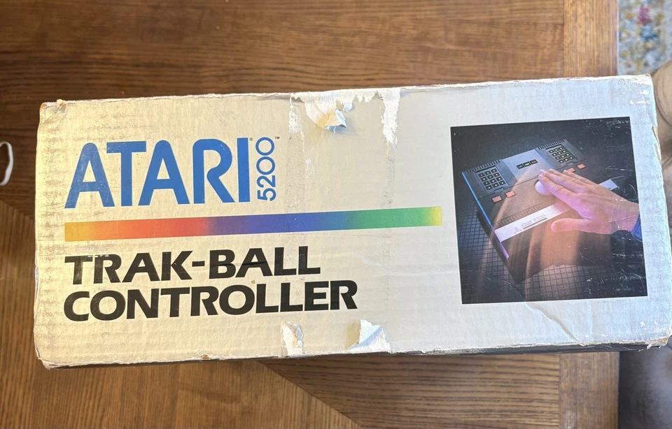 Controlador Trak-Ball Atari 5200 en caja funciona perfectamente. Ver Pix!!! Foto 3 de 4