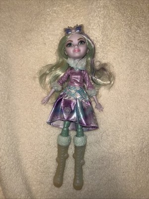 Mattel Ever After High Crystal Winter Epic Winter Fashion Doll Dress Boots Crown