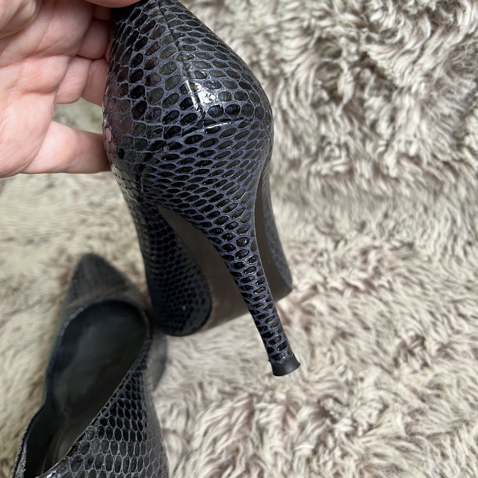Stuart Weitzman Python Snakeskin Pumps US Size 8.5 - image 5