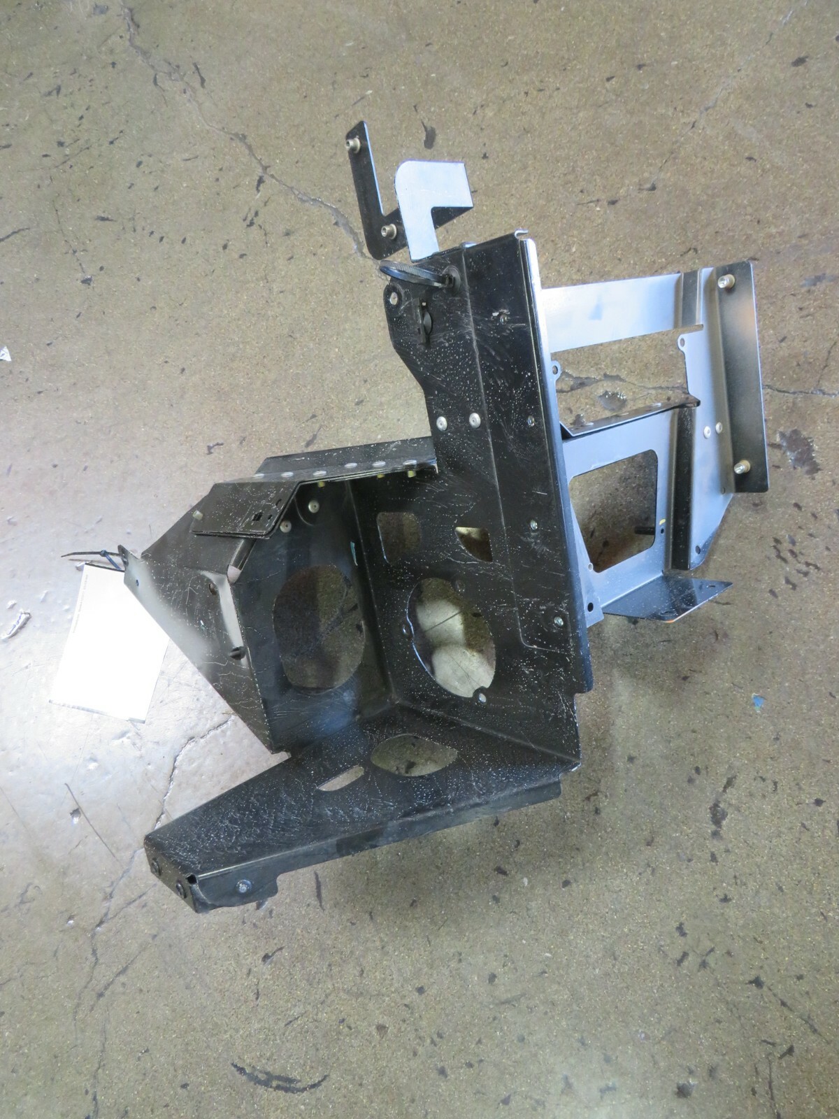 Mclaren 600LT, RH, Right, Quarter Panel Support Bracket, Used, P/N 13AA755CP