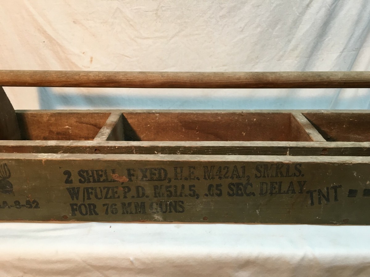 ヴィンテージ  ボックス Vintage 1952 Wooden Ammo Tool Box 76 MM GUN TNT Shell Box