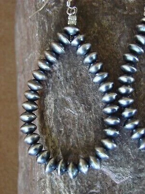 Brincos pendurados com laço de pérolas navajo indiano pires de miçangas à mão por Jake - Imagem 2 de 4