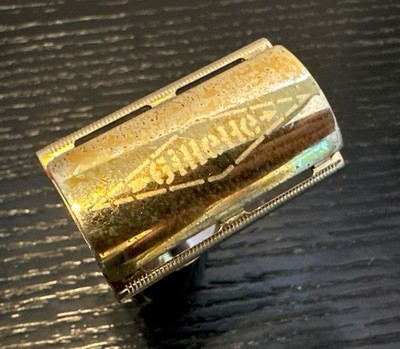 Vintage Gillette Gold Etched Logo Tech Safety Razor/60 grams___