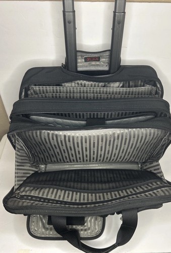 TUMI Alpha Deluxe Laptop  2 Wheeled Expandable Briefcase Carry On