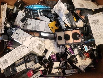 100pcs NEW Neutrogena Covergirl Make-up/HBA Beauty Cosmetic Lot  Assort Bulk
