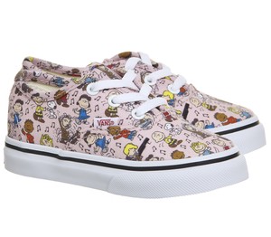 infant vans peanuts