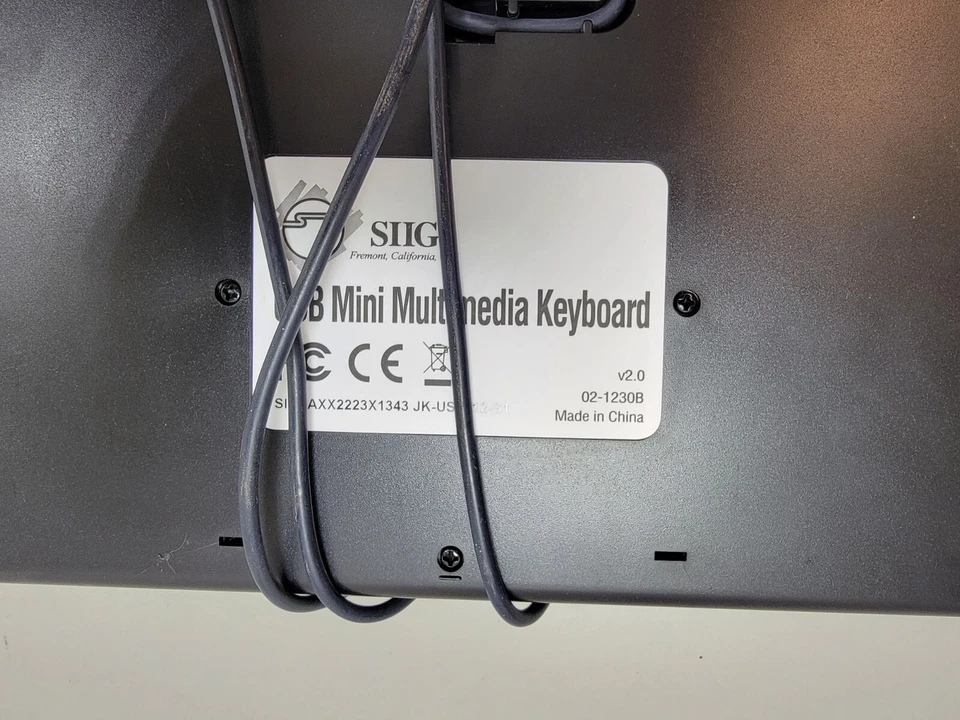 SIIG USB Mini Multimedia Keyboard JK-US0312-S1, Tested - Image 2 of 2