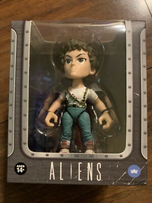 Loyal Subjects ALIENS Action Vinyl Figure XENOMORPH ELLEN RIPLEY 2/12
