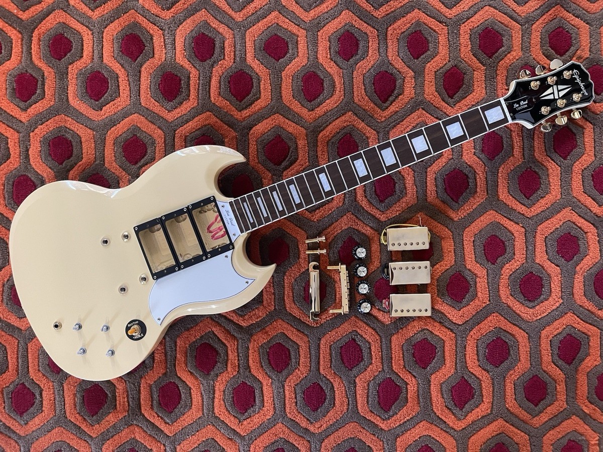 EPIPHONE G-400 SG LES PAUL CUSTOM 