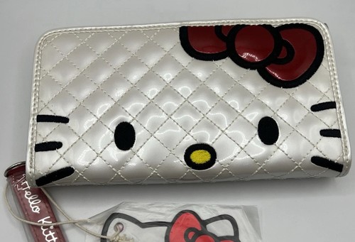 Loungefly Hello Kitty White wallet Quilted RARE 8” By 4.5” New With Tags. READ - Picture 2 of 10