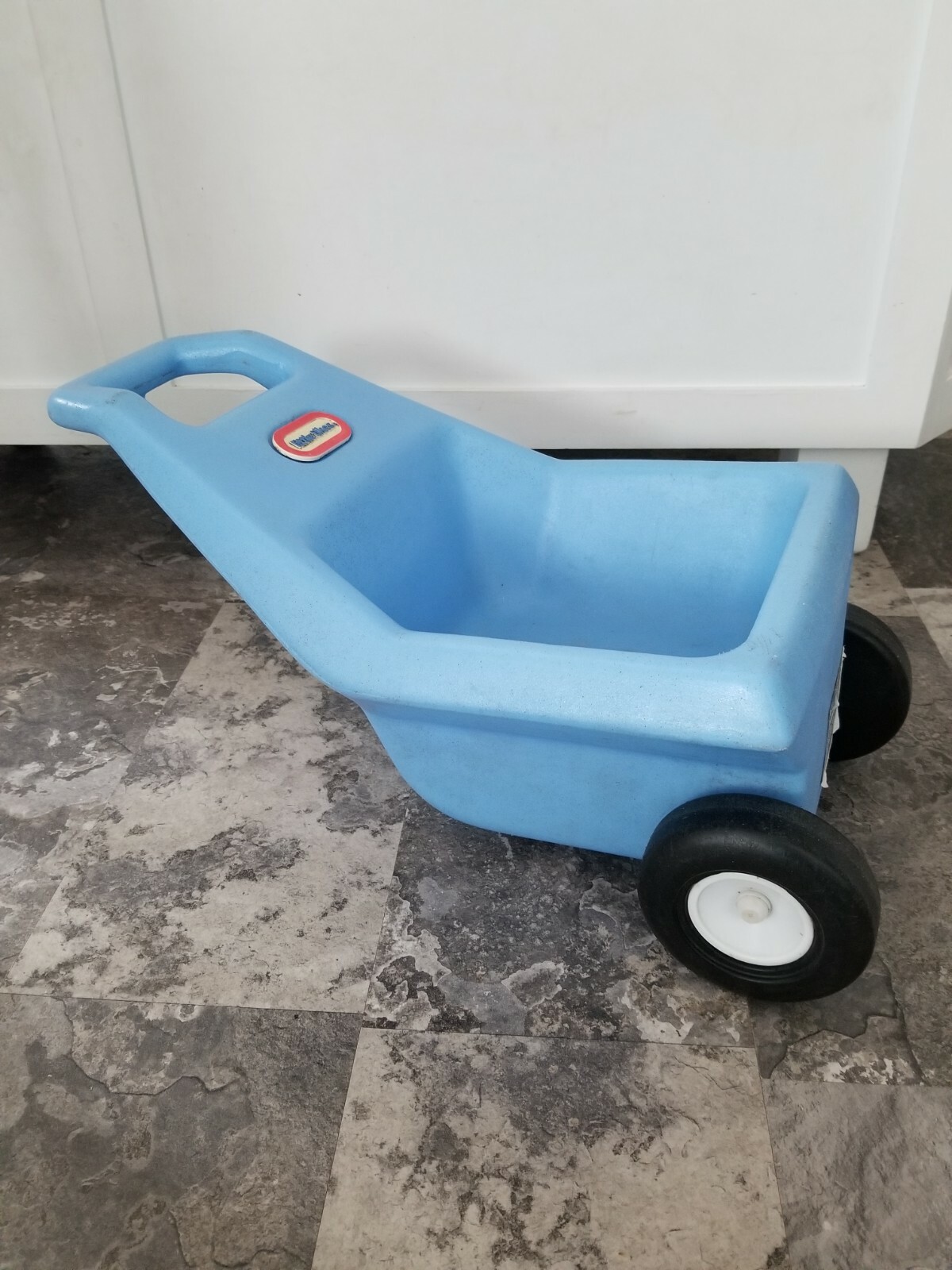 little tikes family cruisin wagon