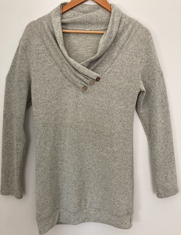 Womens Long Sleeve Extra Long Accent Buttons V-Neck Cowl Tunic Pullover Top Sm