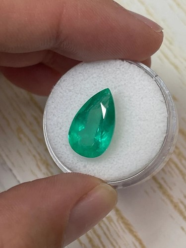 5.86 Carat 15.5x9.5 Spring Green Natural Loose Colombian Emerald-Pear Cut - Picture 5 of 9