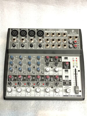 Behringer N0603170573 No adapter