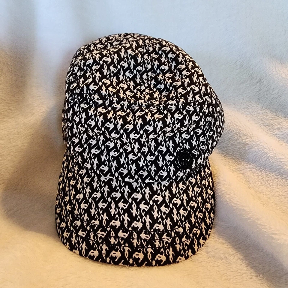 Sombrero de Skateboarding Element Blanco y Negro Estampado Logo Mujer Ajustable Foto 2 de 4