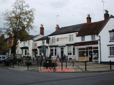 PHOTO  MILSOMS LOCH FYNE AND KENILWORTH CANTONESE HIGH STREET KENILWORTH AFTER E