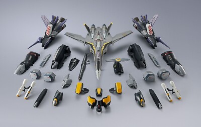 Bandai DX Chogokin VF-25S Armored Messiah Valkyrie (Ozma Lee