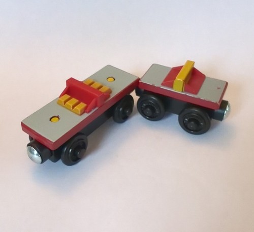 TENDER ANTERIORI E POSTERIORI ROCKYS - Motore serbatoio treno ferrovie in legno Thomas & Friends - Foto 2 di 8
