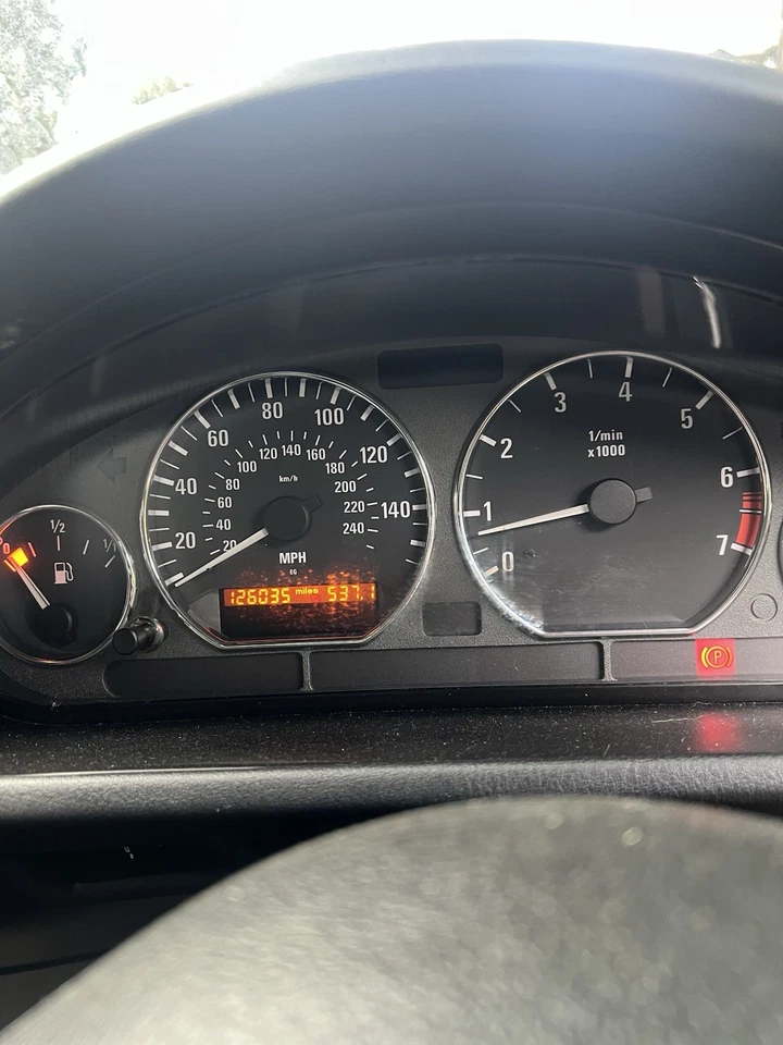 1997 BMW Z3 Soft Top Convertible 1.9l Petrol - Image 3 of 4