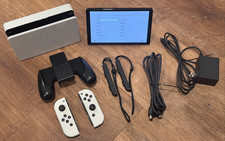 Imagen de Nintendo Switch OLED Model HEG-001 Handheld Console - 64GB - White