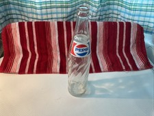 Collectible Pepsi Swirl Bottle 1 Pint 16oz Returnable Deposit Glass Vintage Soda