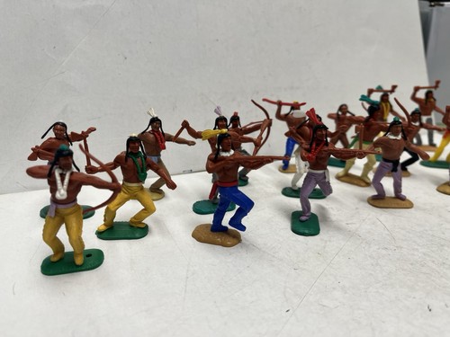 Timpo Swoppet Toys 54mm Native Americans Lot#1 18pcs - Picture 2 of 4