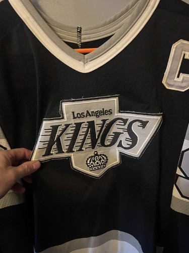 Vintage 90’s NHL Los Angeles Kings Wayne Gretzky #99 CCM Hockey Jersey S - Picture 4 of 6