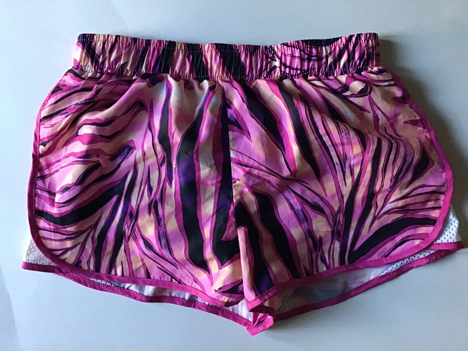 Niñas American Girl Pequeña 7-8 Camiseta Ideología Mediana Pantalones Cortos Conjunto Informal Foto 3 de 4