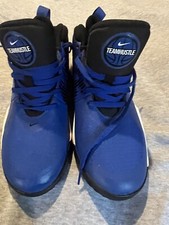 Sneakers Boys Size 5