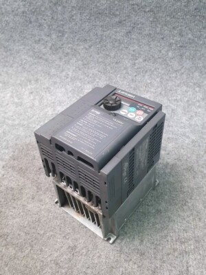 MITSUBISHI  D700  INVERTER FR-D720S-070-EC